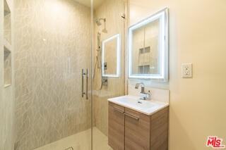 1262 N Sweetzer Ave #109 - Photo 3 of 8