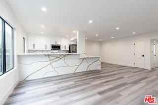 1262 N Sweetzer Ave #109 - Photo 7 of 8