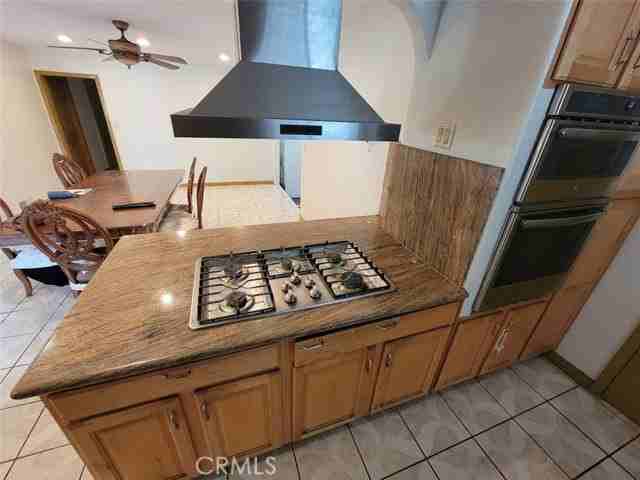 2640 E Coolidge Ave - Photo 6 of 8