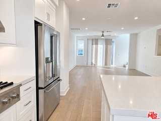 1780 Lychee St - Photo 3 of 8