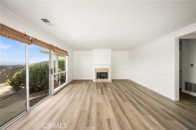 1545 Skyline Dr - Photo 7 of 8