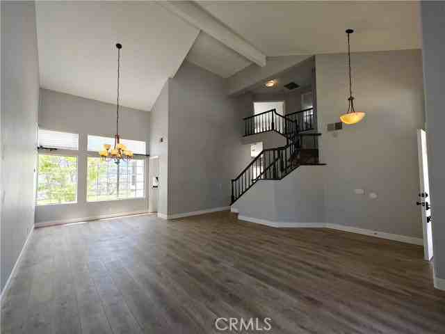8604 E Windsong Dr - Photo 2 of 8