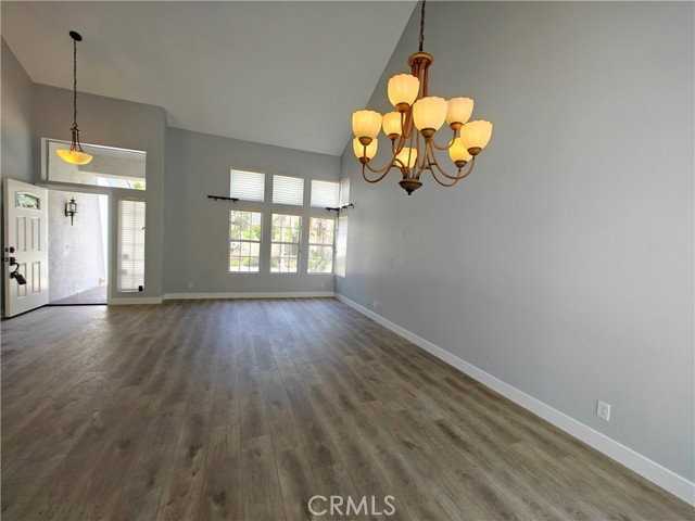 8604 E Windsong Dr - Photo 5 of 8