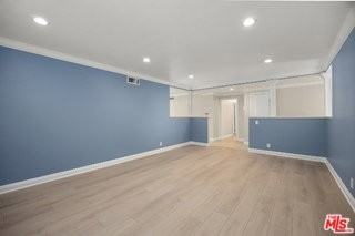 525 S Cardiff St - Photo 2 of 8