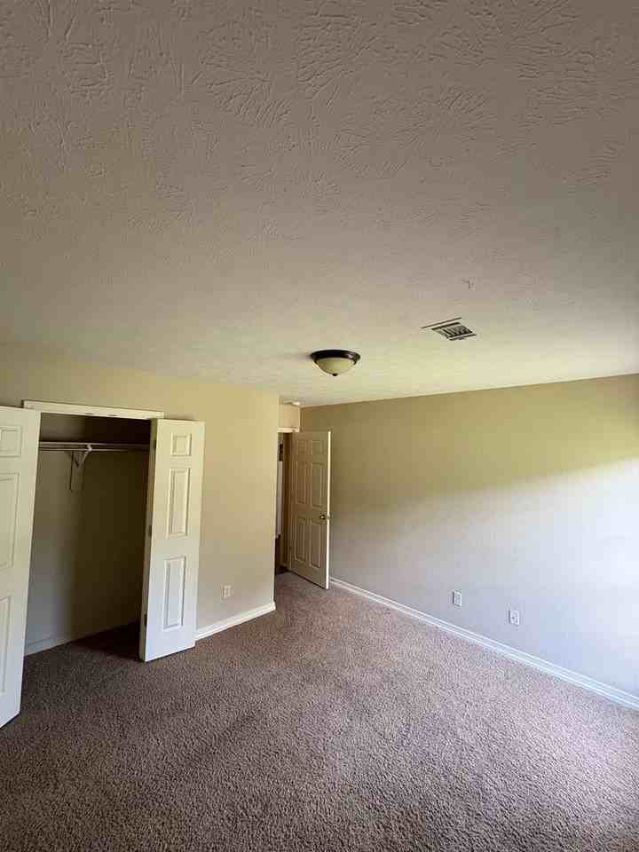24 24 1-5 Oddie Ln. - Photo 6 of 11