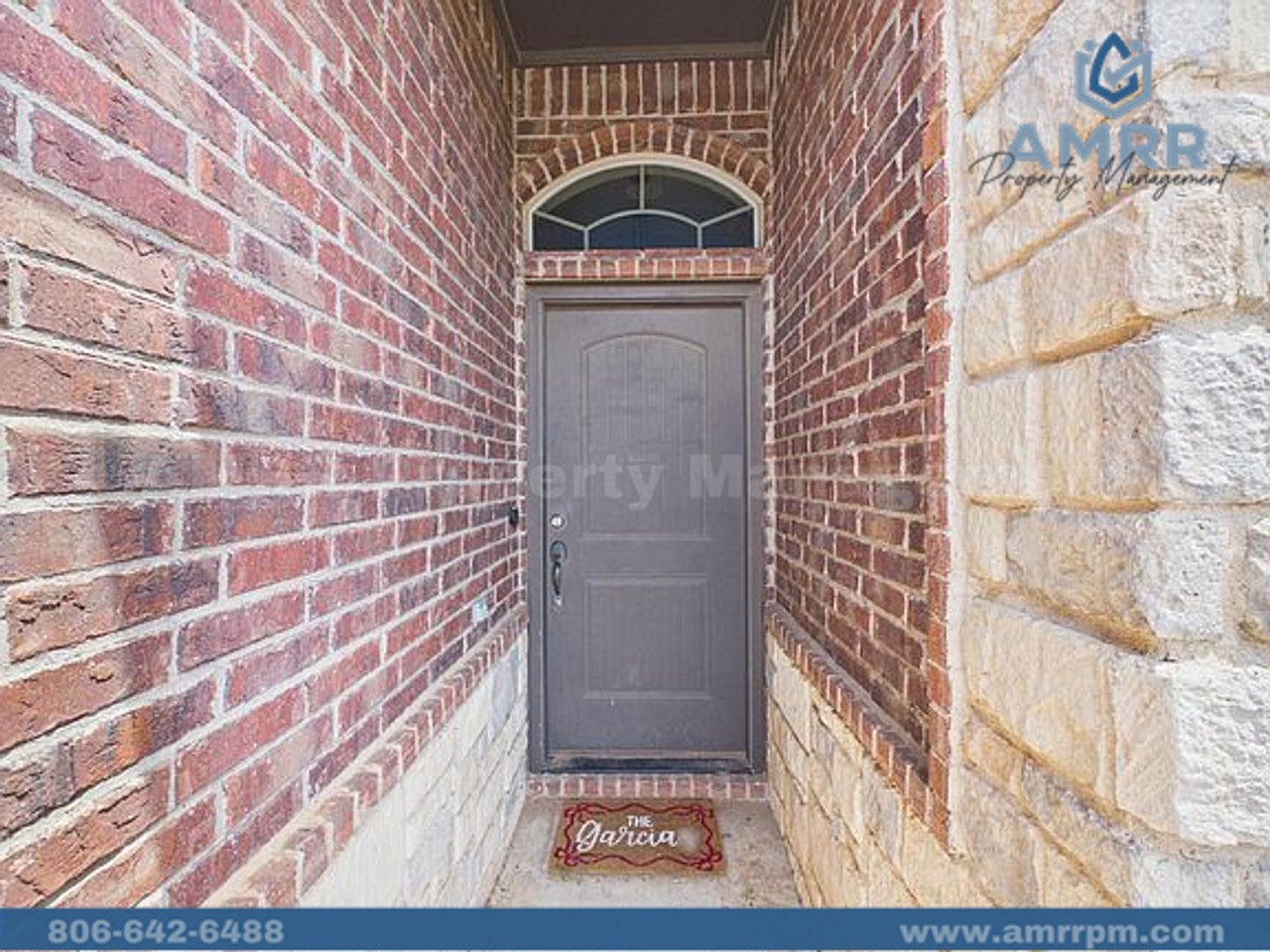 211 Dowden Rd - Photo 4 of 18
