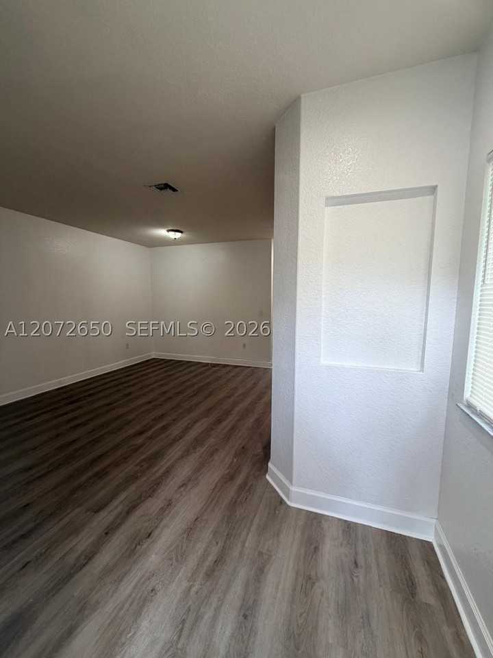 8366 Sw 29th St #106 - Photo 3 of 22