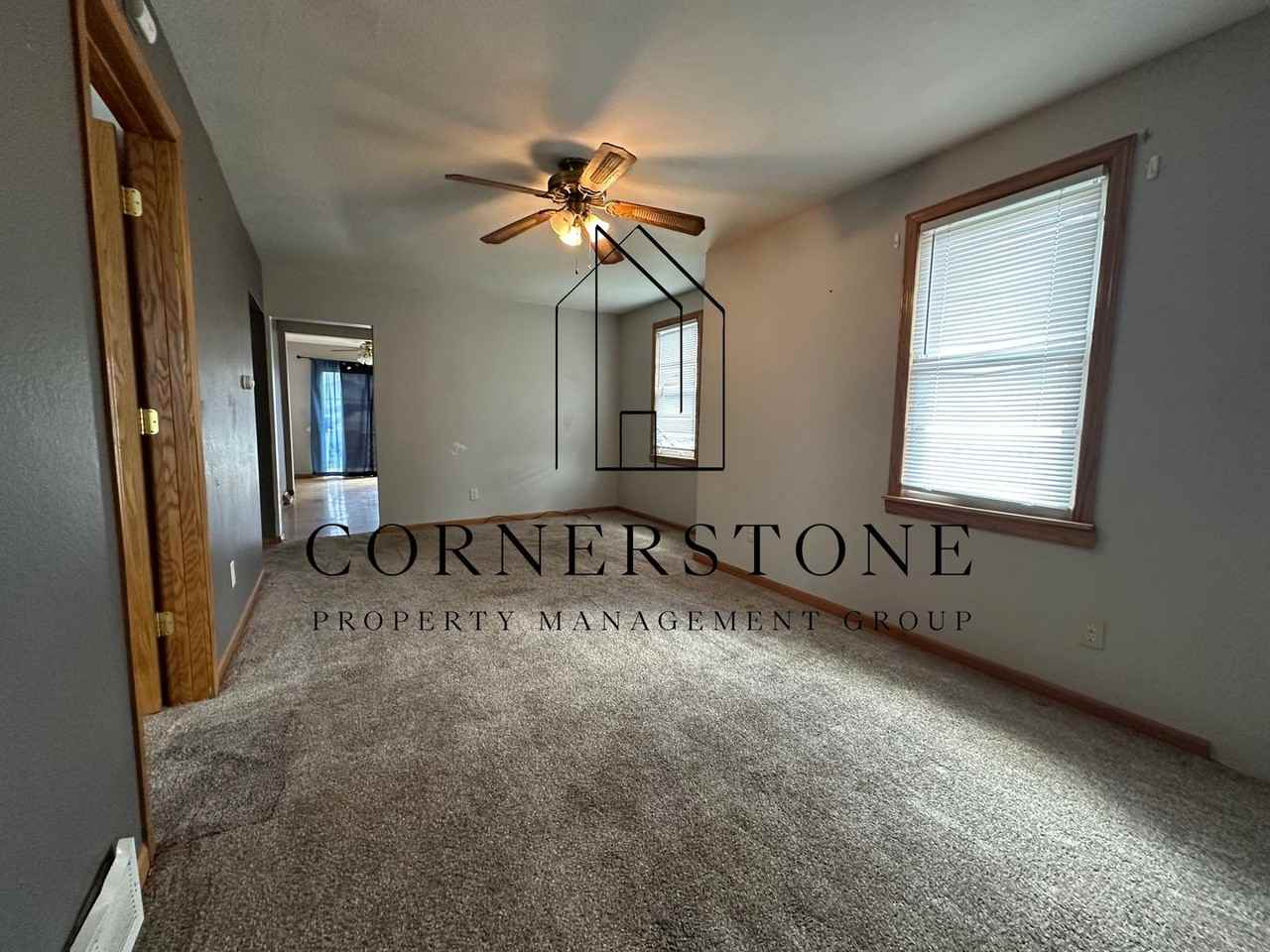 817 S 16th St - Photo 2 of 7