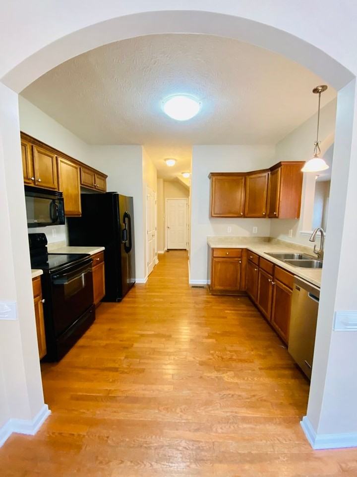 172 Lakeforest Trl - Photo 6 of 22