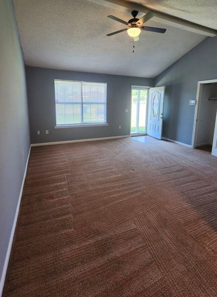 1302 Loblolly Dr - Photo 2 of 23