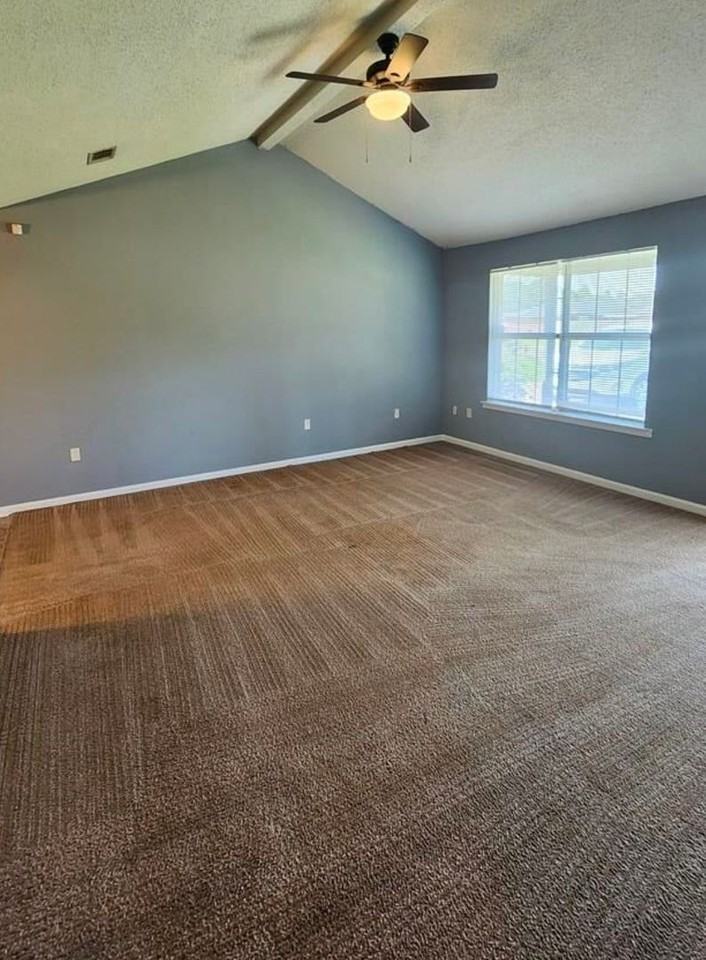 1302 Loblolly Dr - Photo 3 of 23