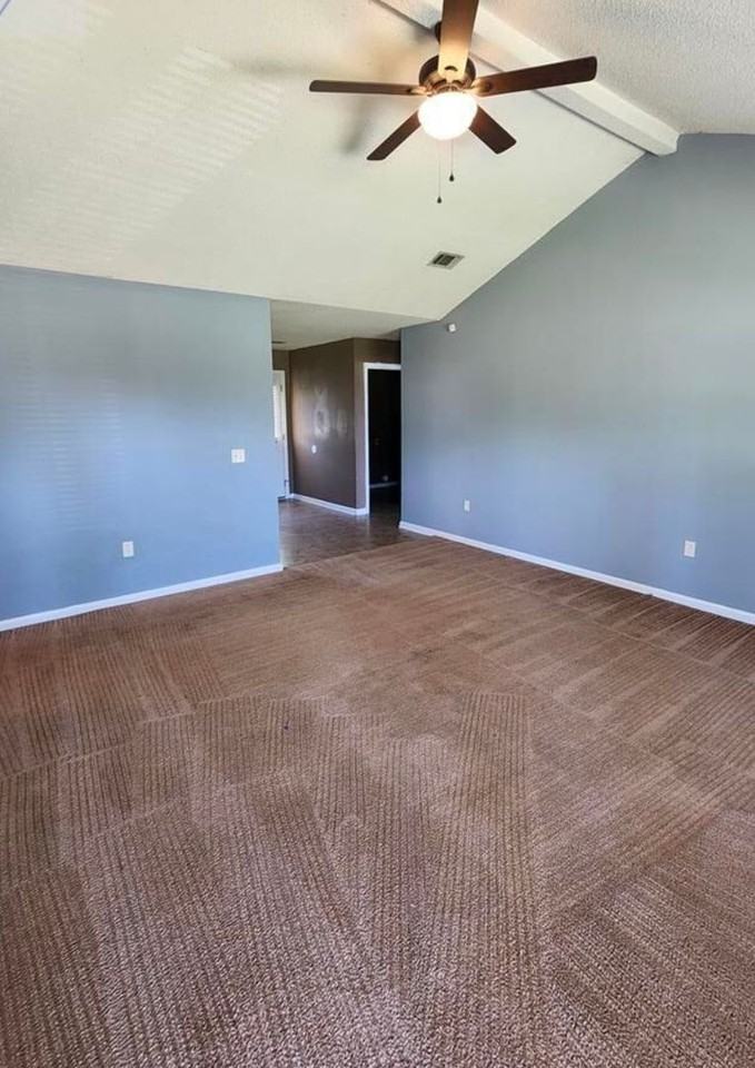 1302 Loblolly Dr - Photo 4 of 23