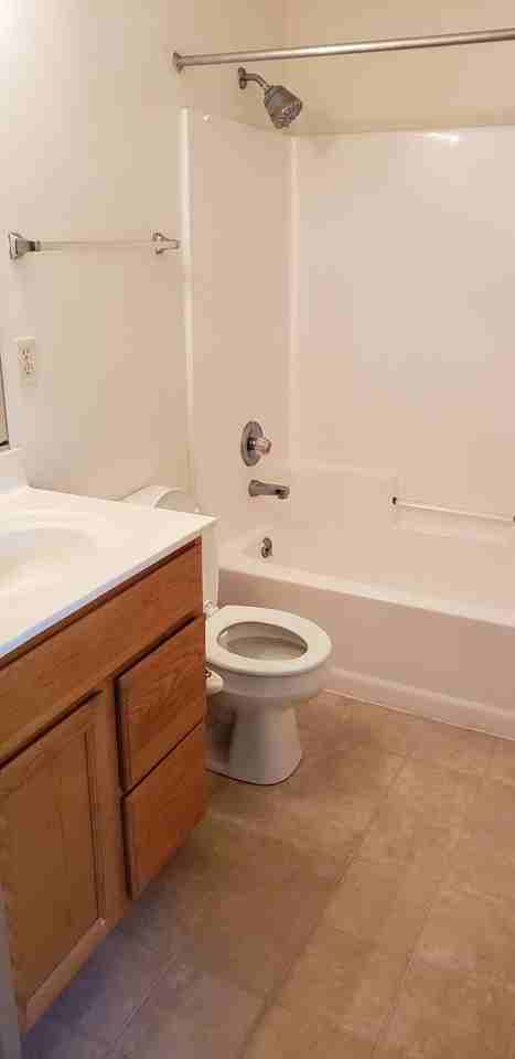 2655 Wisconsin St - Photo 3 of 16