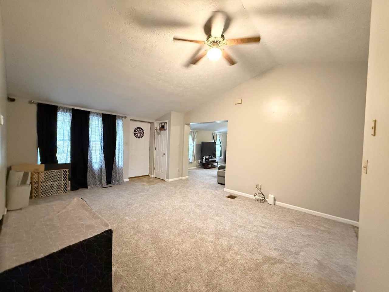 509 W Duncan Dr - Photo 4 of 14