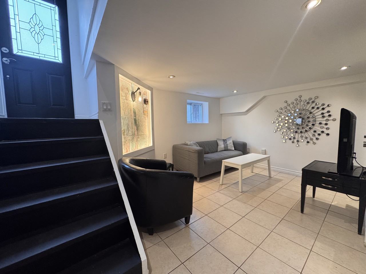 2A Tiverton Avenue - Photo 3 of 27