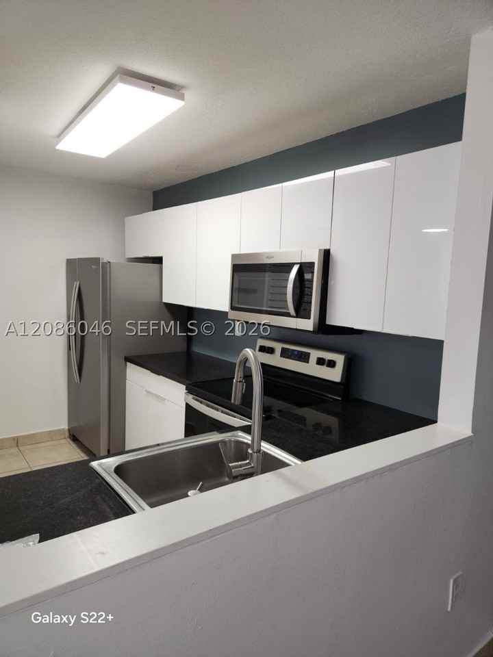 15540 Sw 80th St #D101 - Photo 6 of 20