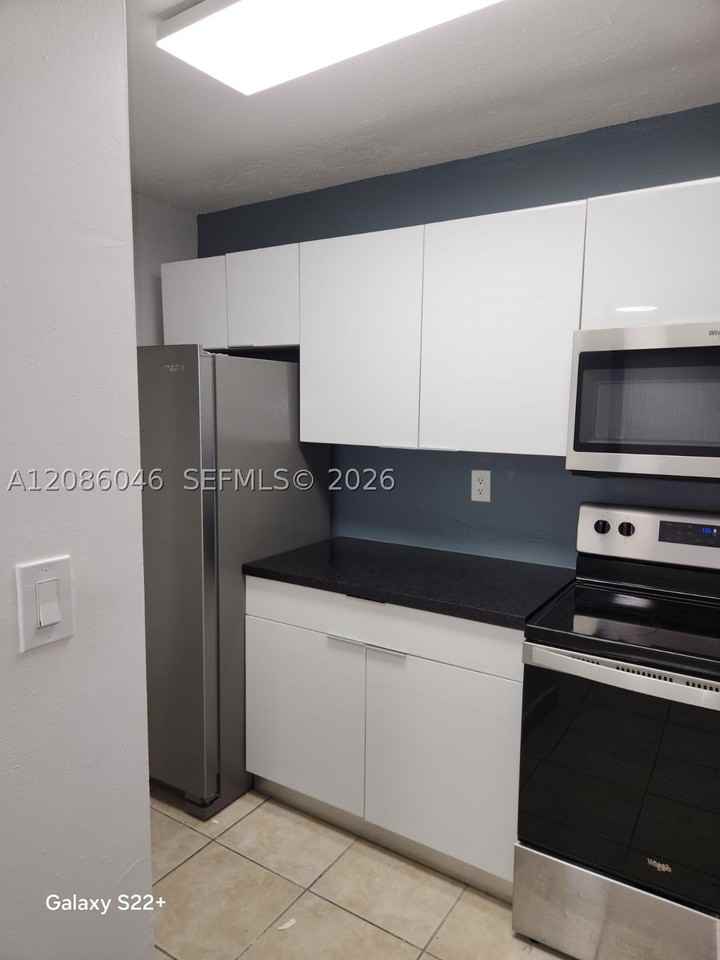 15540 Sw 80th St #D101 - Photo 7 of 20