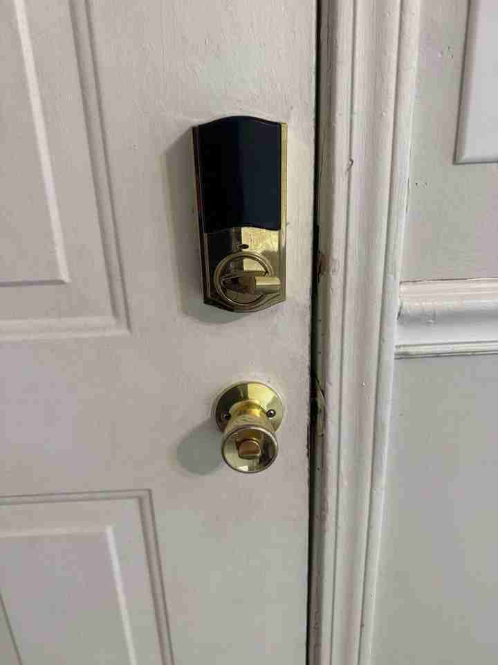 625 Artic Ave - Photo 4 of 30