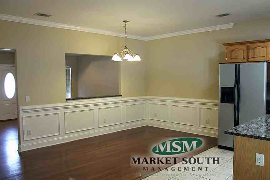 116 Live Oak St - Photo 4 of 11