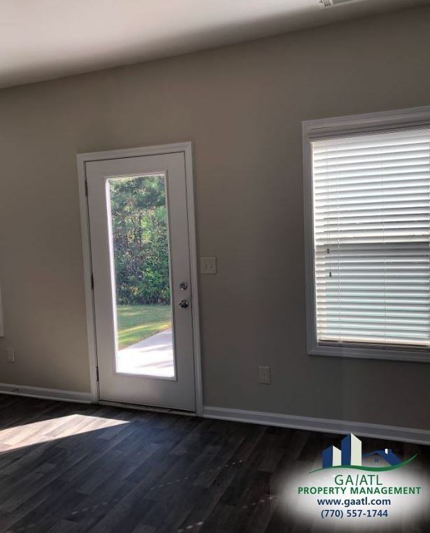 1354 Trailridge Way - Photo 3 of 9