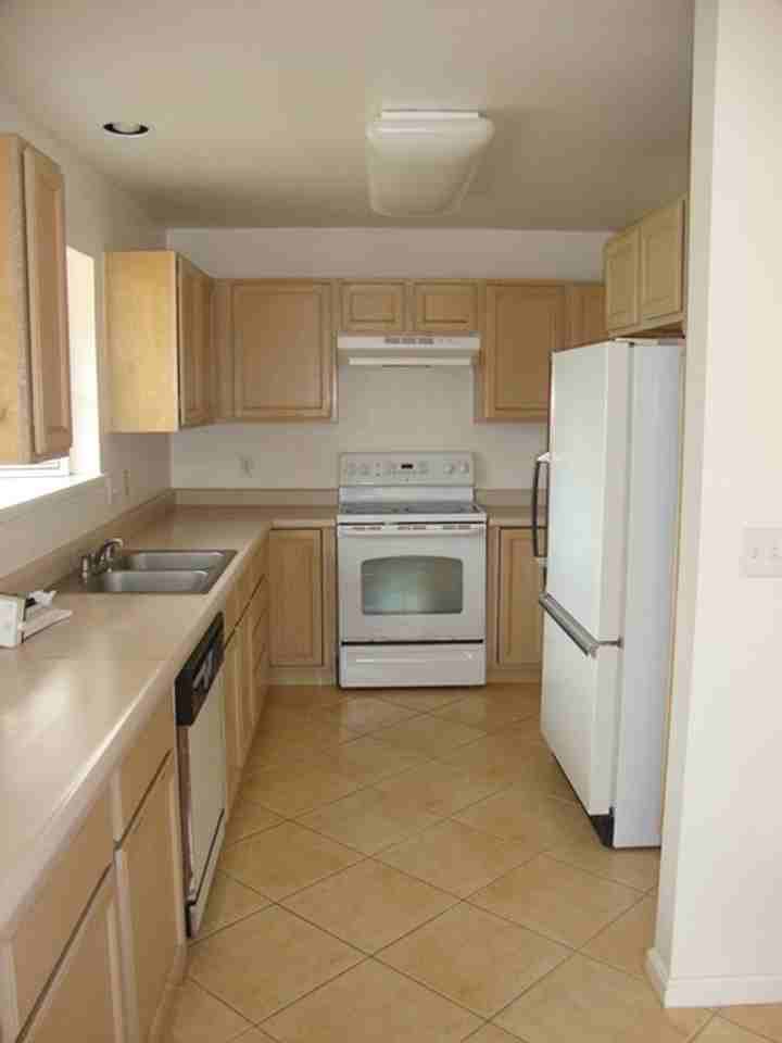 1378 Hoolako St - Photo 4 of 19