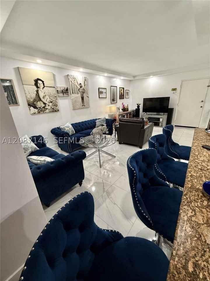 9441 Sw 4th St #301 - Photo 4 of 29