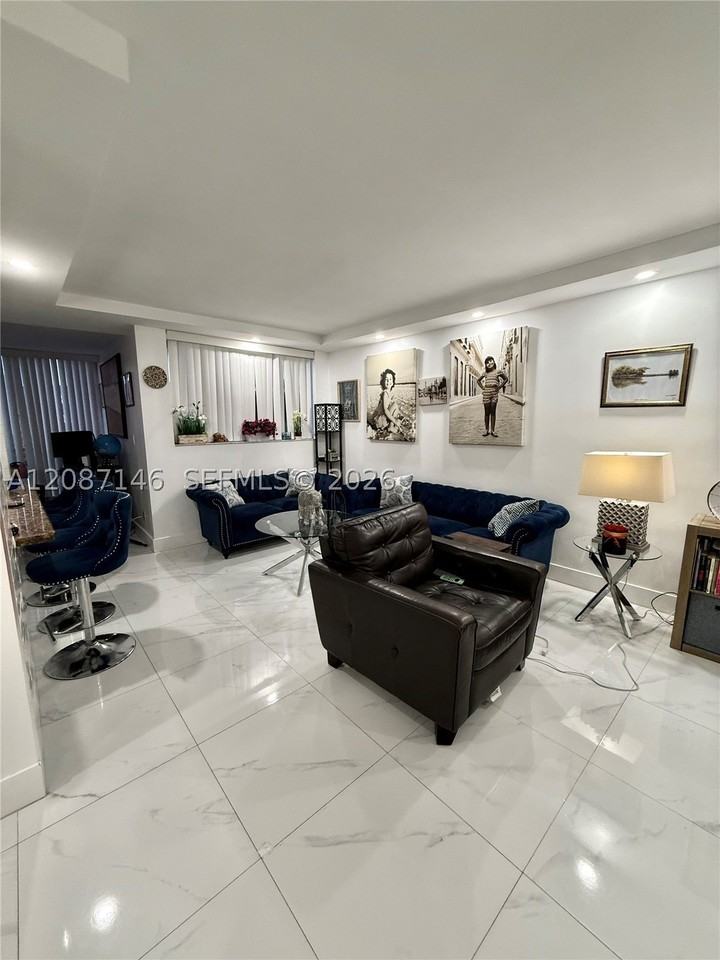 9441 Sw 4th St #301 - Photo 5 of 29