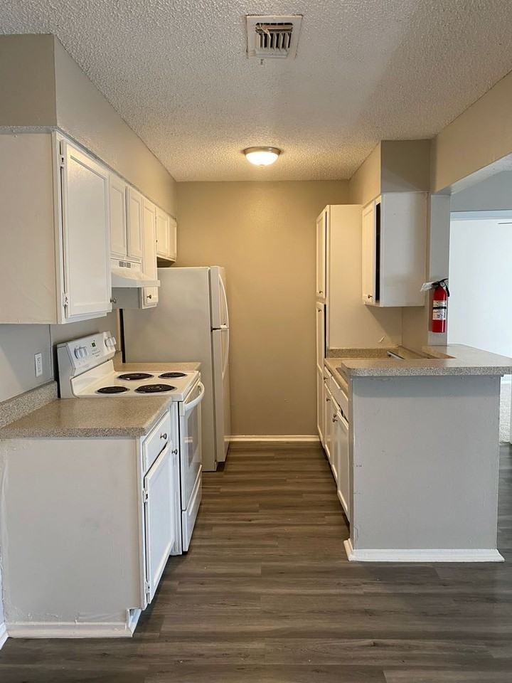3518 Grant Ave #124 - Photo 2 of 9