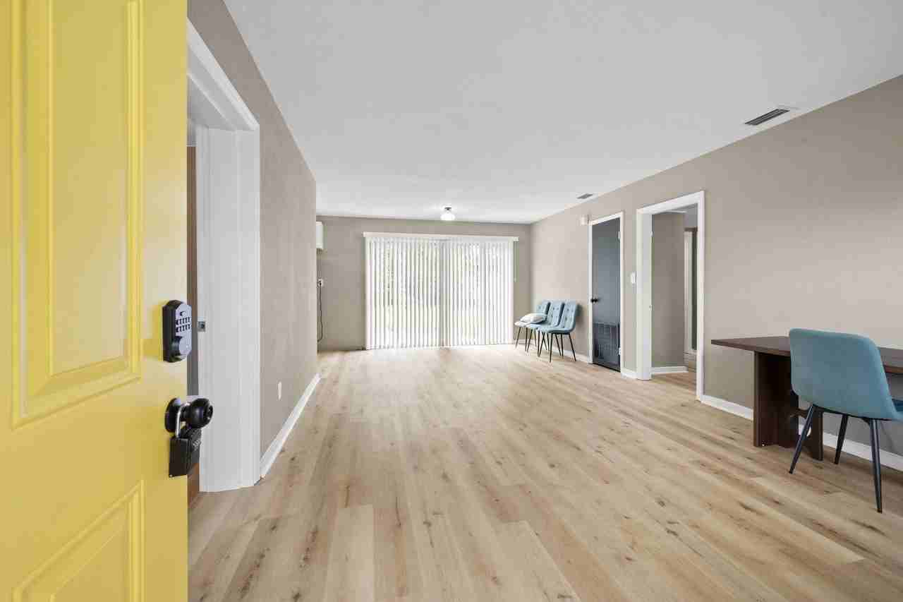 Corday Rd - Photo 2 of 17