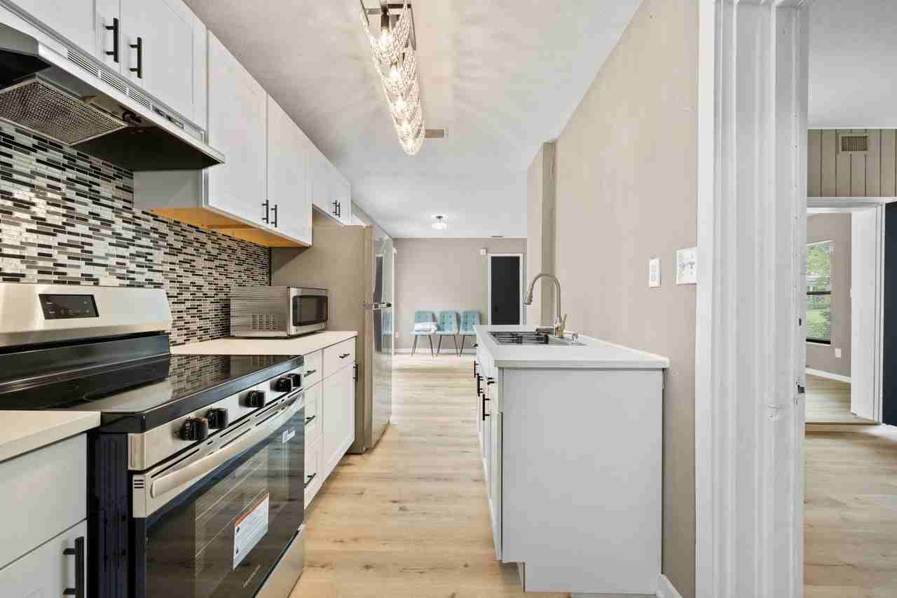 Corday Rd - Photo 7 of 17