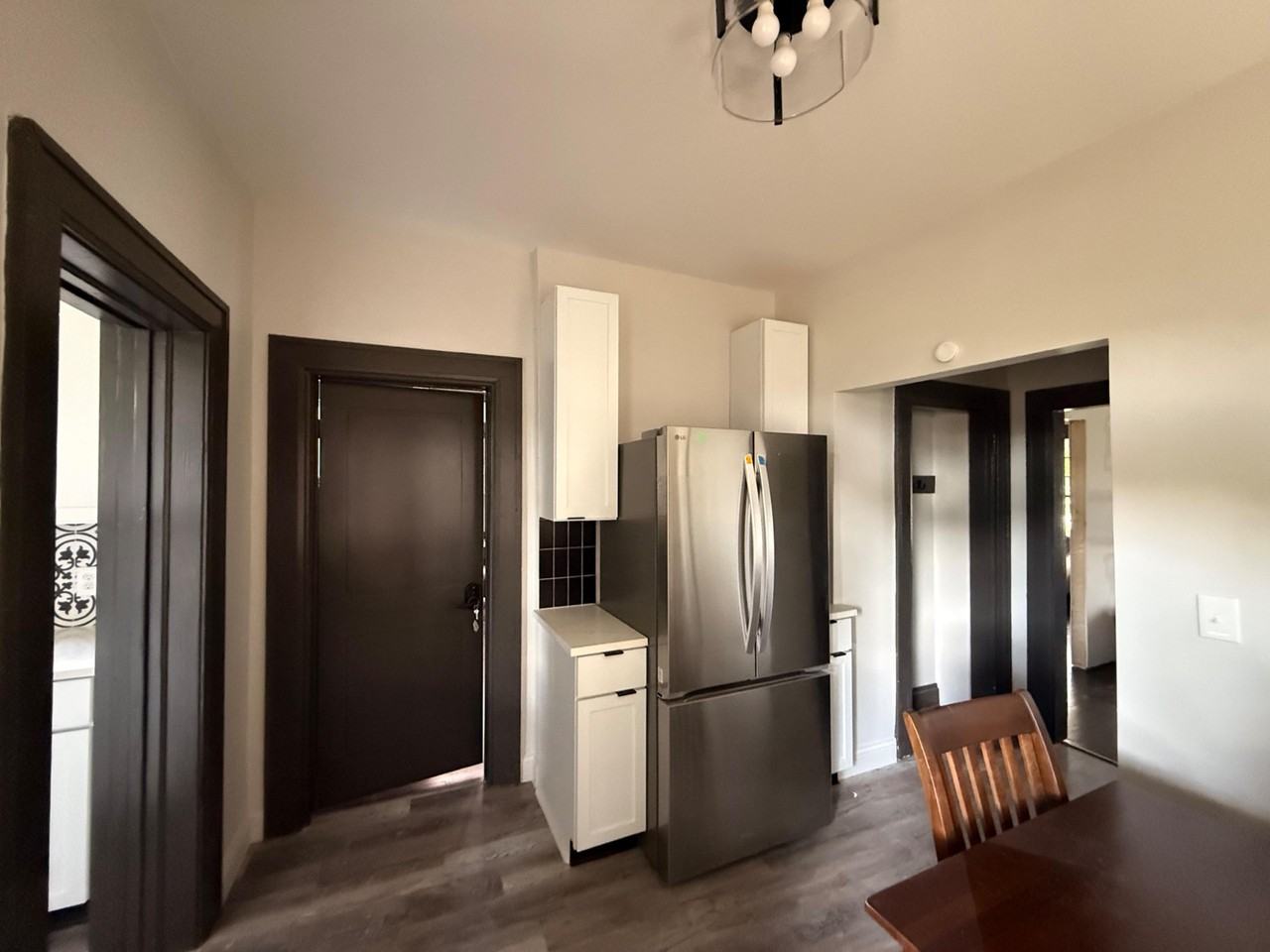 Linwood Ave - Photo 2 of 11