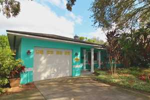 featured image of 533 Chicago Ave