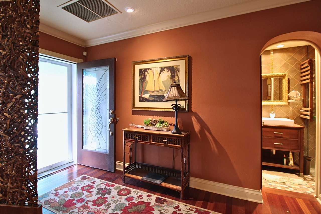 533 Chicago Ave - Photo 4 of 19