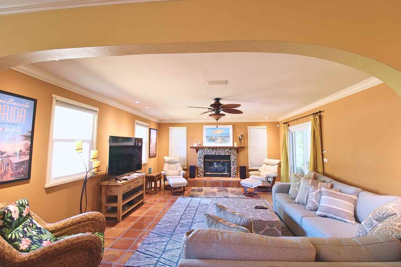 533 Chicago Ave - Photo 7 of 19