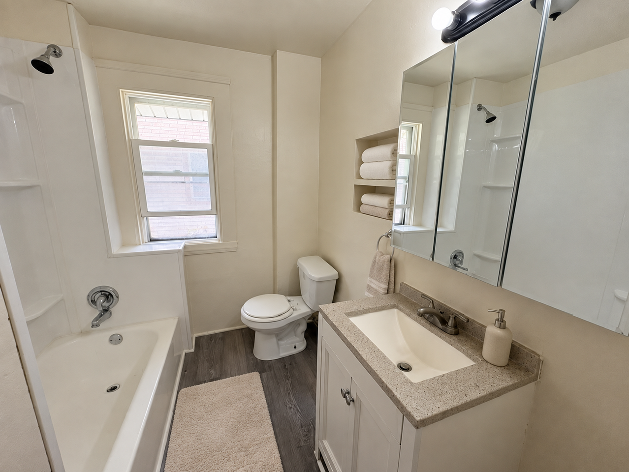 639 Bellevue Ave - Photo 6 of 13