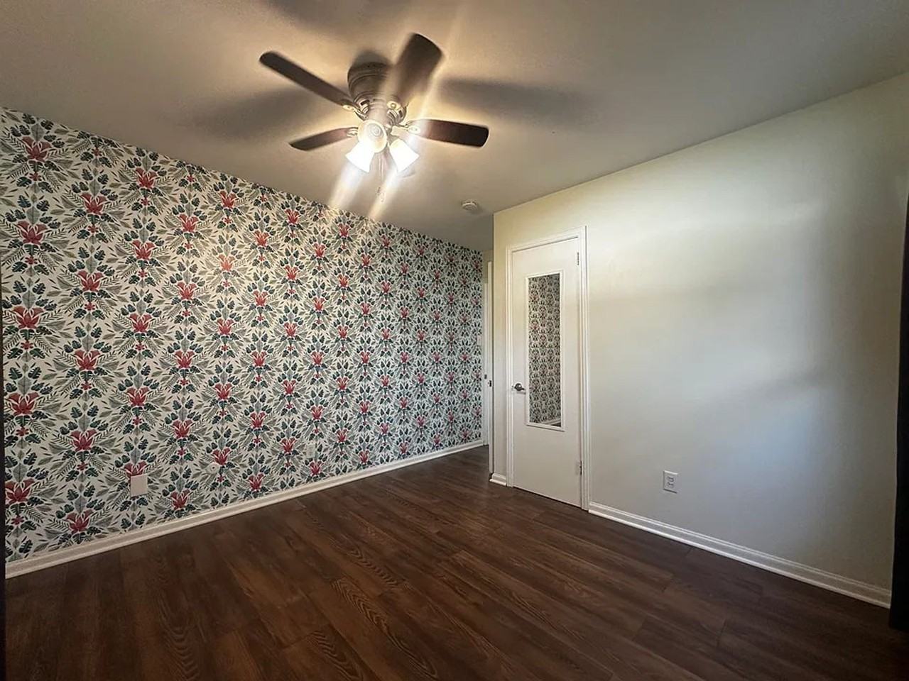 4614 Olivia Ave - Photo 7 of 17