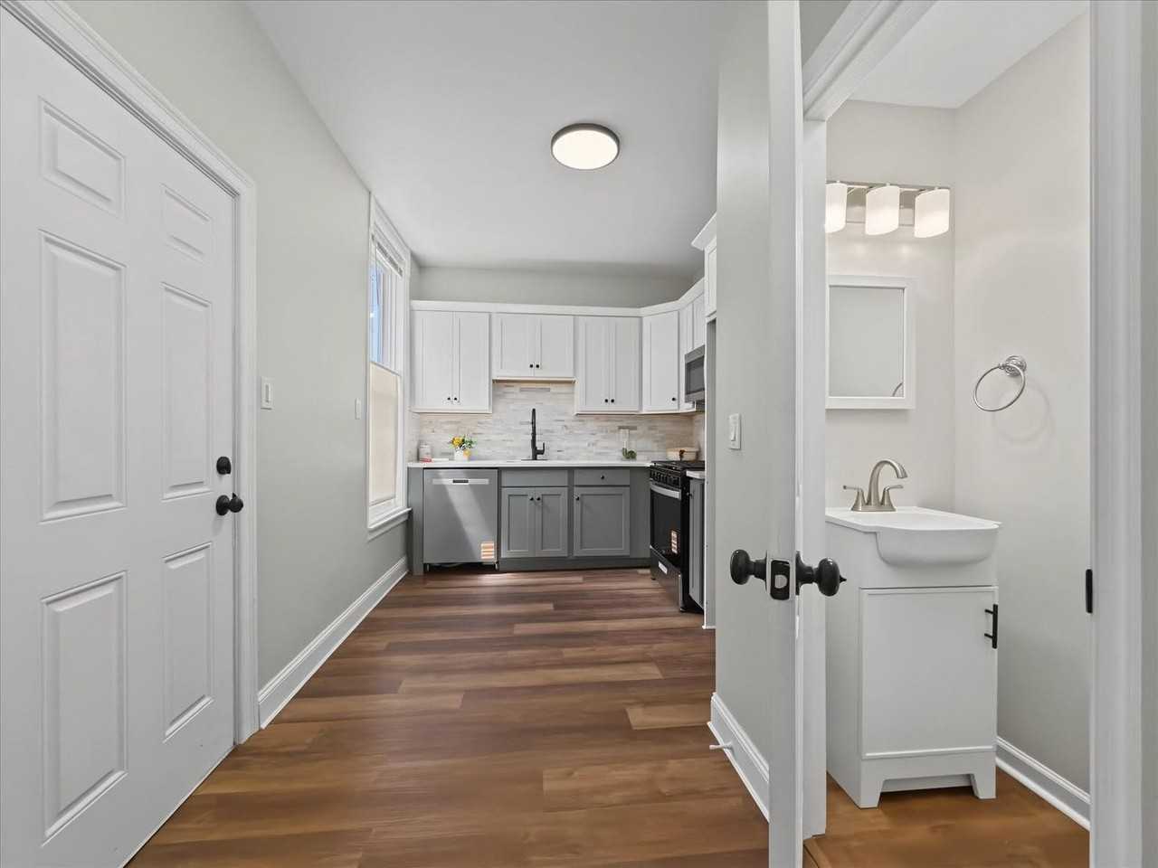 420 Muench St - Photo 7 of 19