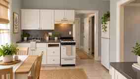 S0050 - 247 S Whitney - Photo 1 of 1