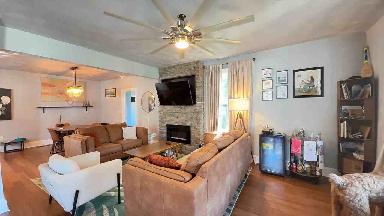 1711 Springfield Ave - Photo 4 of 18