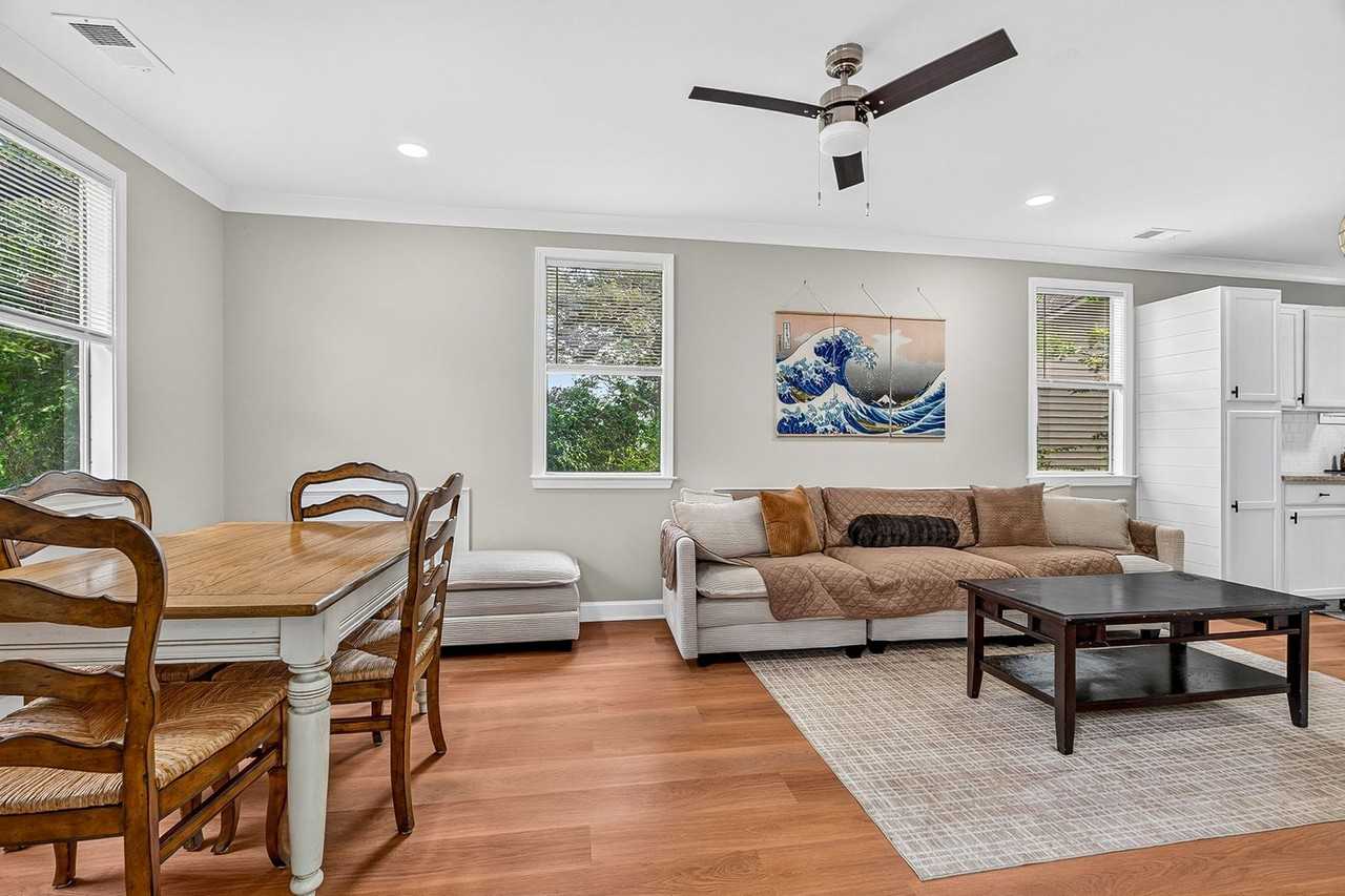 2666 Bennett Yard Rd - Photo 6 of 22