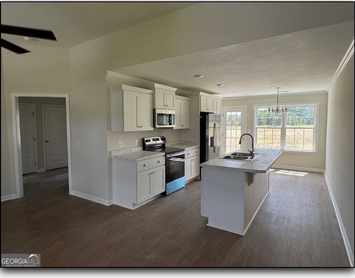 509 509 Nickies Way - Photo 2 of 9