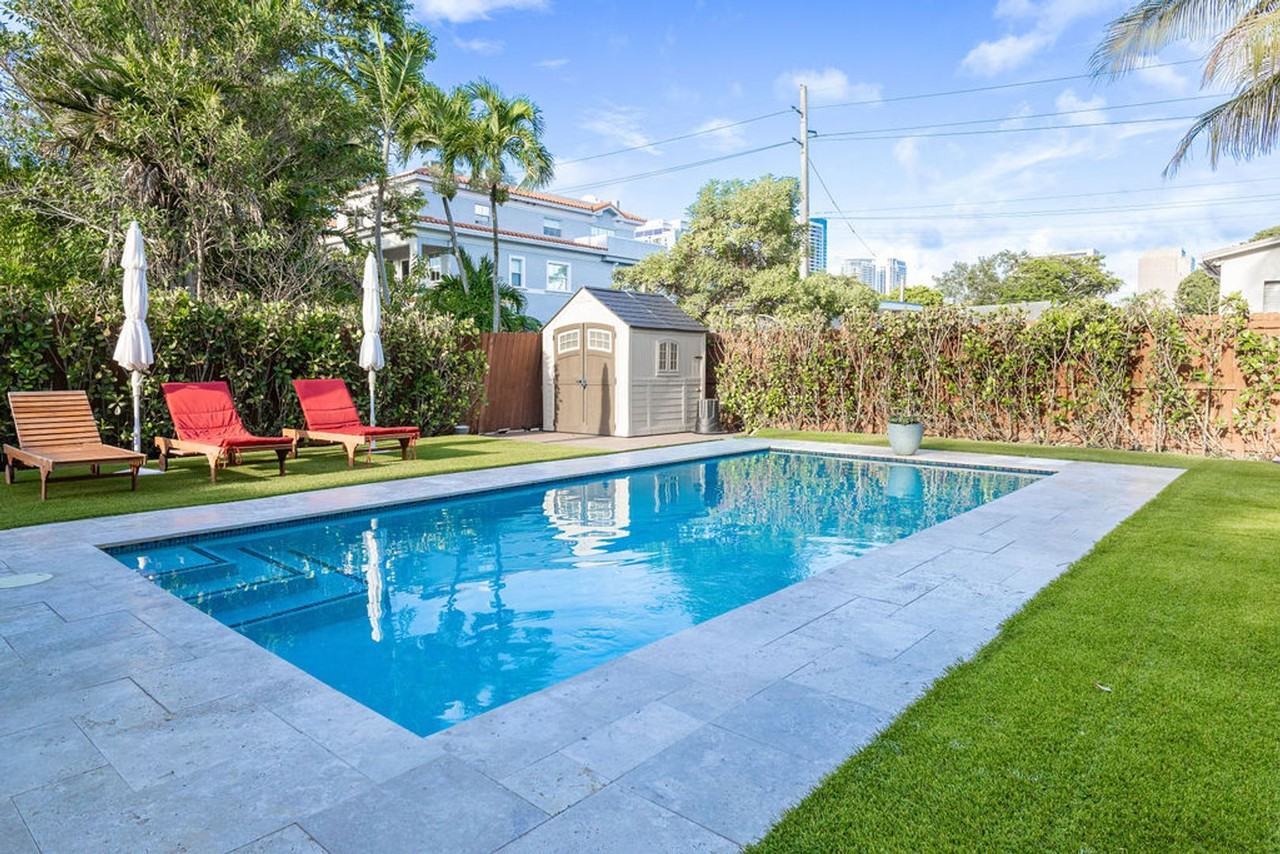 632 Sw 8th Ave - Photo 3 of 30