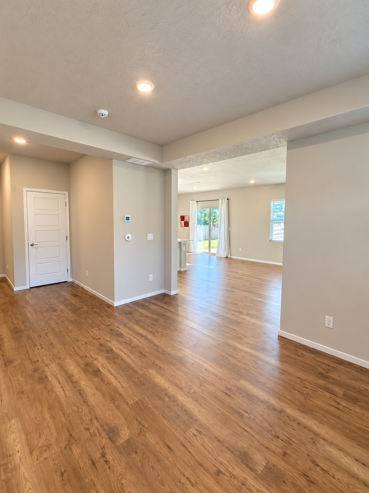 8218 S Allora Rd - Photo 6 of 31