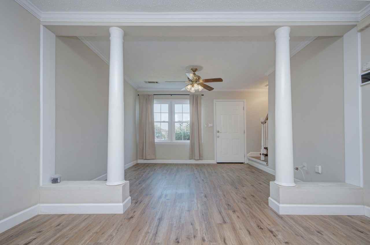 6242 Old Pineville Rd #A - Photo 4 of 27