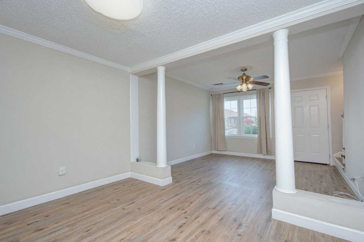 6242 Old Pineville Rd #A - Photo 5 of 27