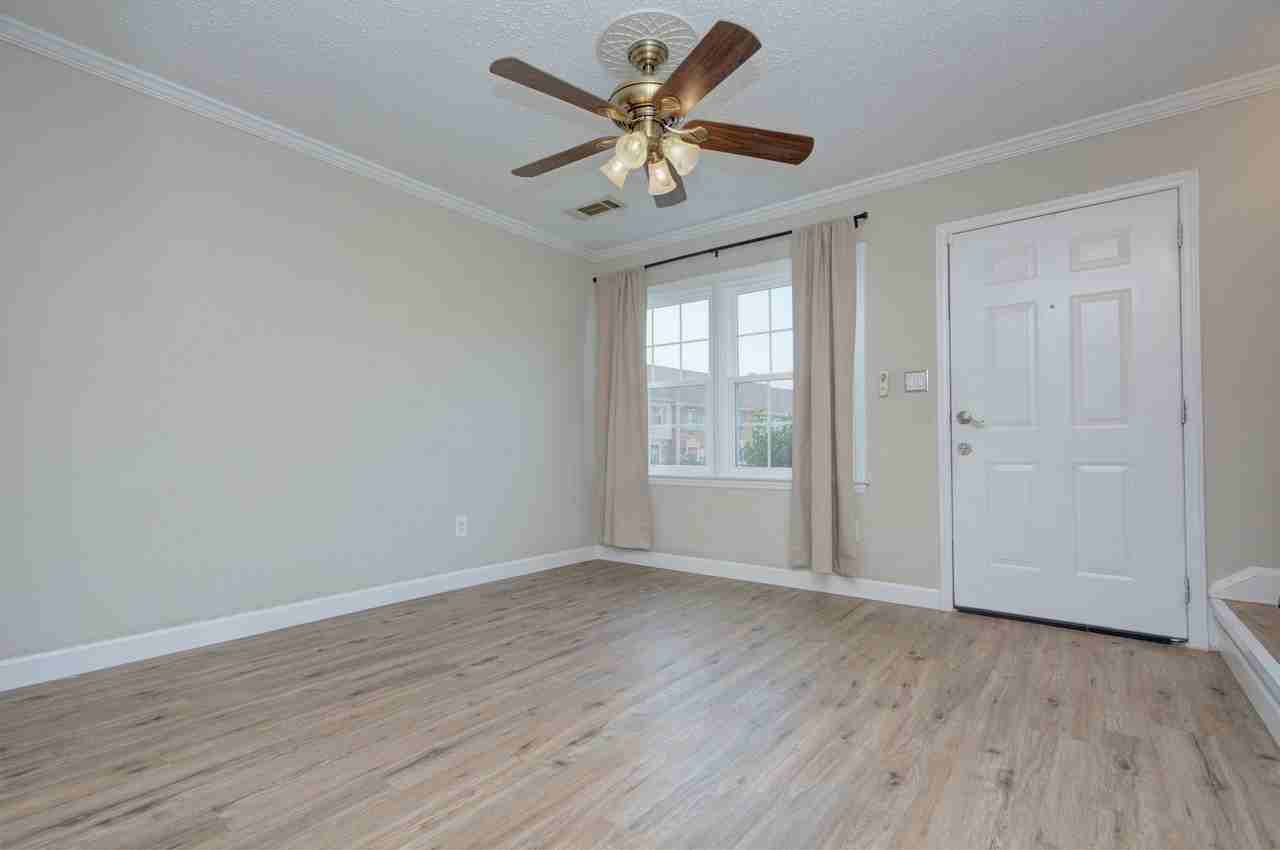 6242 Old Pineville Rd #A - Photo 7 of 27