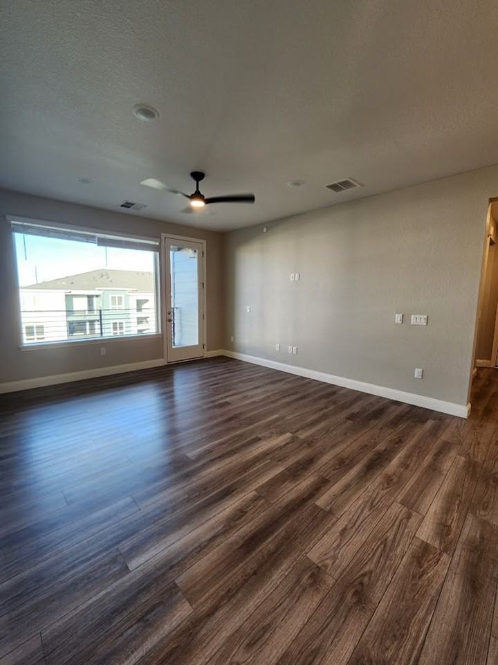 9570 Accord Ln - Photo 7 of 47