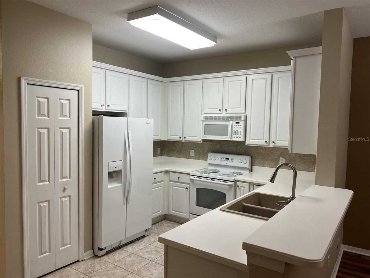 17451 Hugh Ln - Photo 2 of 17