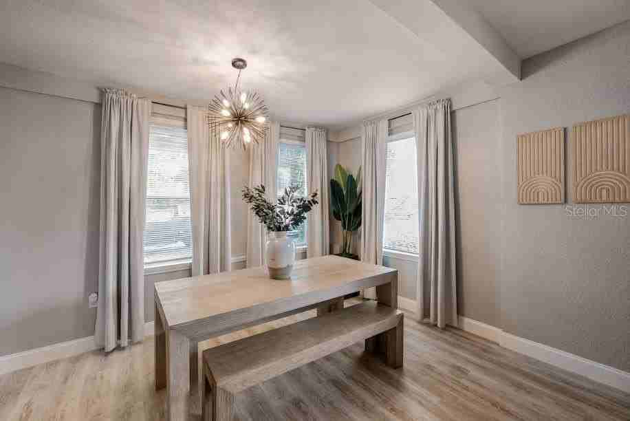 8311 N Newport Ave - Photo 6 of 13