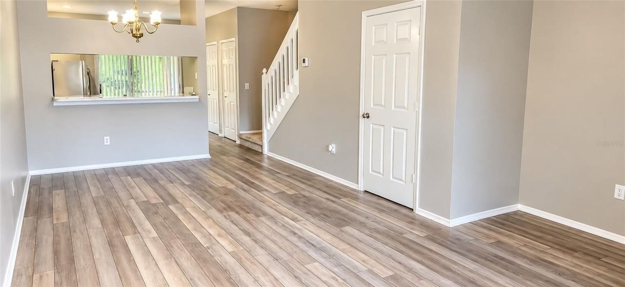 30021 Playa Del Rey Ln - Photo 3 of 19